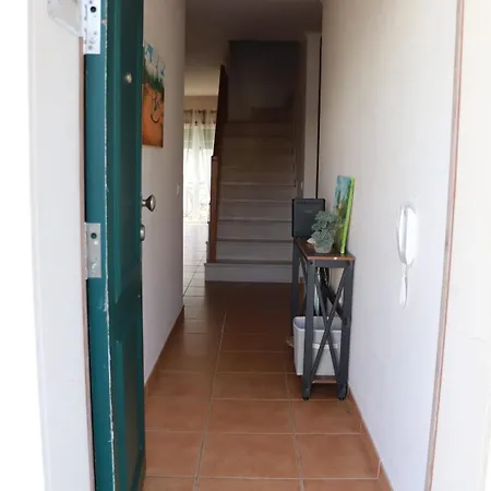 Fantastic With Pool Access