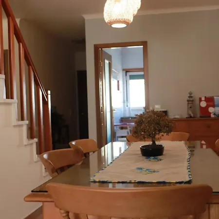 Fantastic With Pool Access *