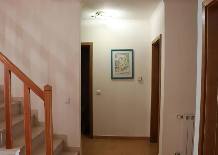 Fantastic With Pool Access דירה *