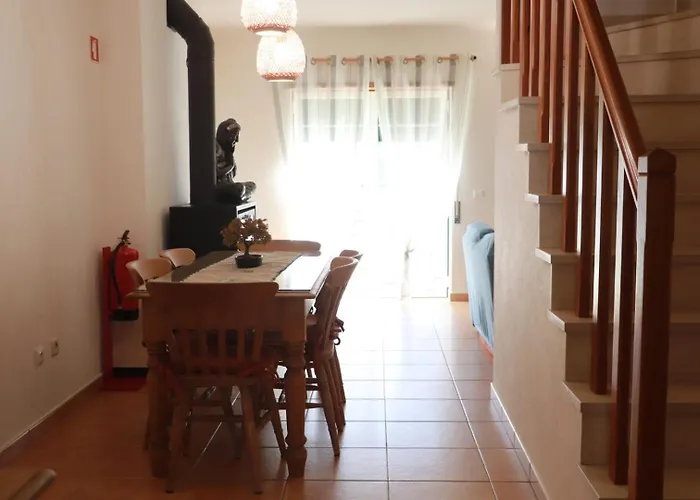 Fantastic With Pool Access *