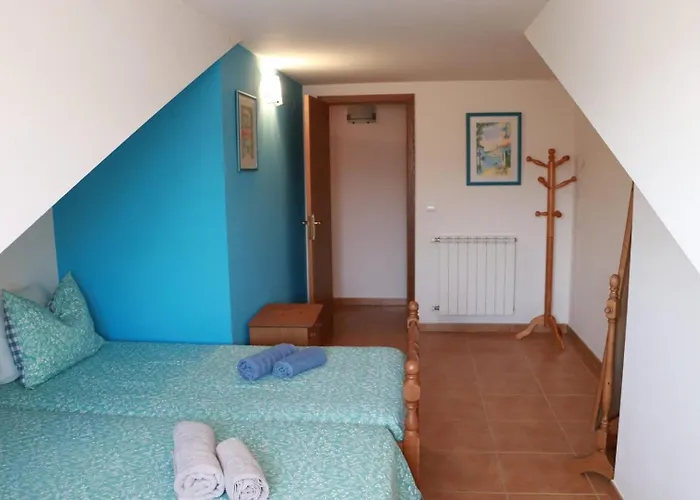 Fantastic With Pool Access דירה